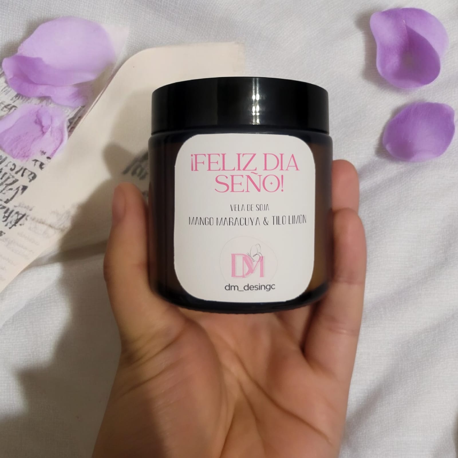 Vela ámbar con tapa